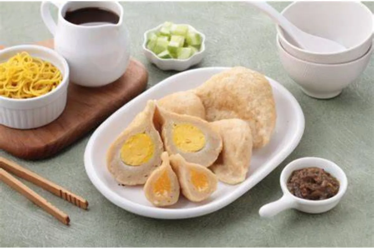 Mau Bisnis Kuliner? Ini Cara Buka Usaha Franchise Pempek Farina