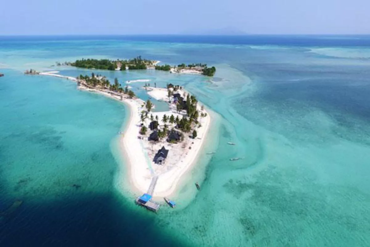 Harga Paket Tour Pulau Bokori Kendari dan Panduan Liburan 3H2M