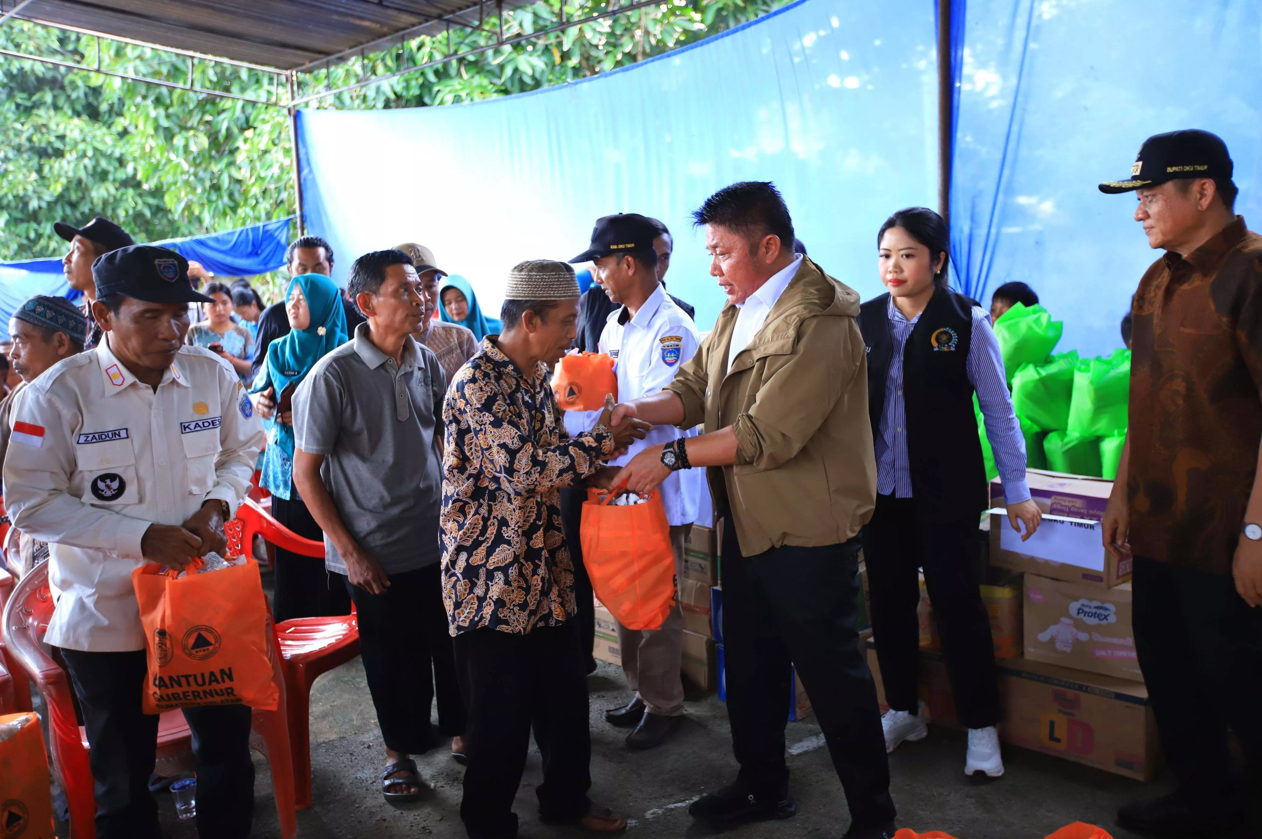 Gubernur Sumsel Tinjau Lokasi Banjir di OKU Timur