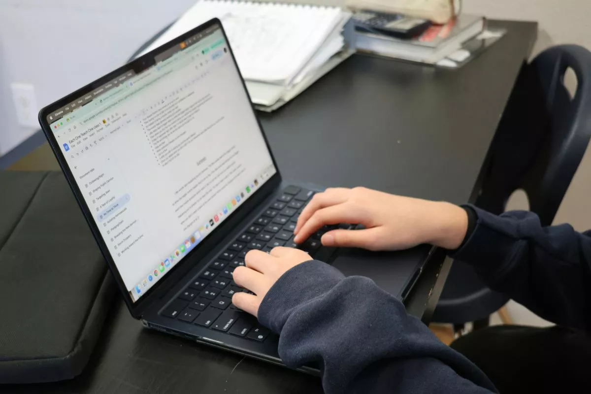 10 Aplikasi Menulis di Laptop, Mana yang Cocok untuk Pemula?