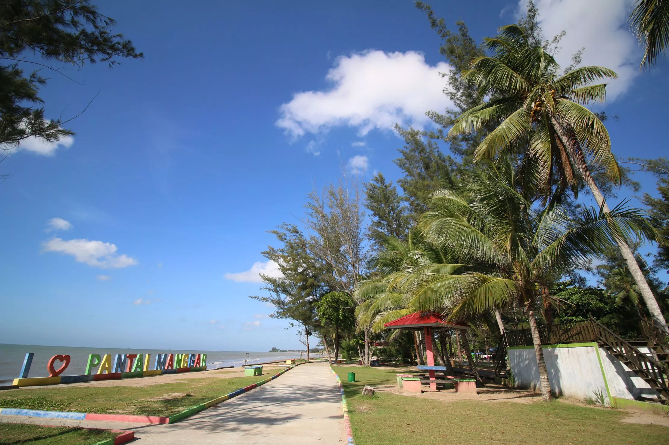 5 Rekomendasi Pantai di Balikpapan untuk Liburan Keluarga yang Seru
