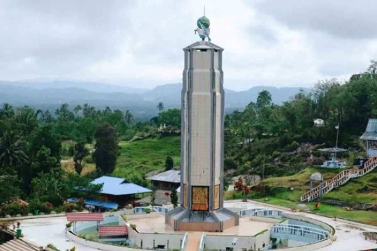 Harga Tiket Masuk Bukit Kasih Kanonang 2026, Daya Tarik dan Panduan Wisata