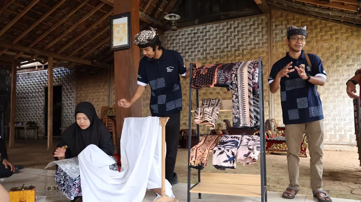 PT Astra International Tbk Jadikan Budaya Osing sebagai Sumber Penghasilan Baru Warga
