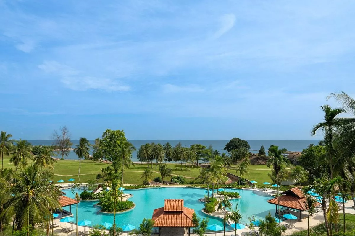 Resor Terbaik di Bintan: Panduan Liburan Pantai