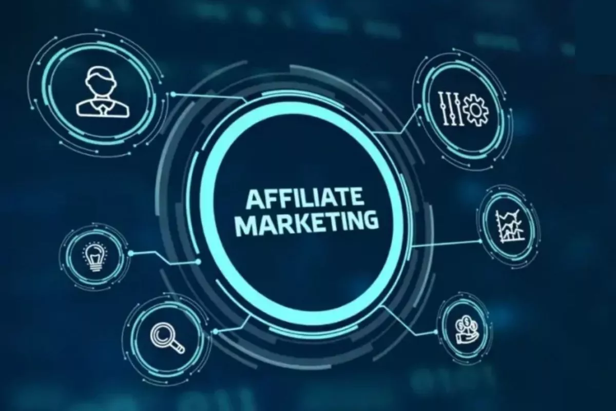 Apa Itu Afiliator? Tugas, Keuntungan, dan Bedanya dengan Influencer