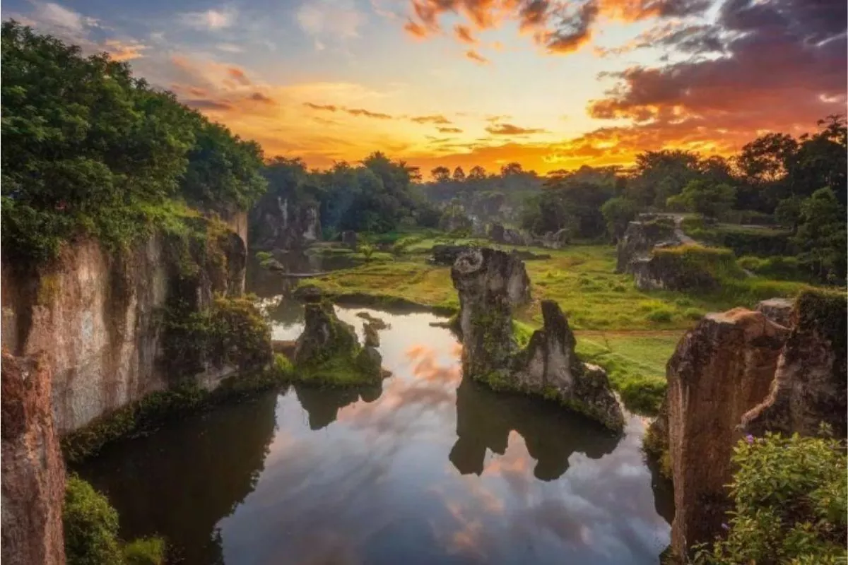 10 Destinasi Wisata Tangerang Paling Hits untuk Liburan Akhir Pekan