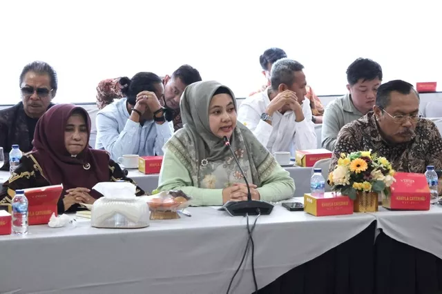 530 Guru Honorer Non-ASN di Kepri Terancam, DPRD Dorong Kepastian Kebijakan