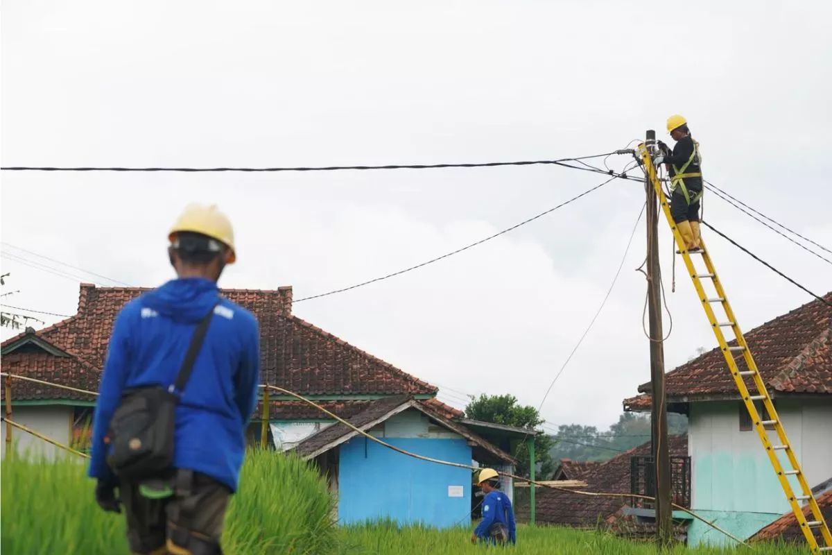 Semester I 2026,PLN Perluas Akses Listrik bagi 2.930 Pelanggan di 210 Lokasi se-Jawa Barat