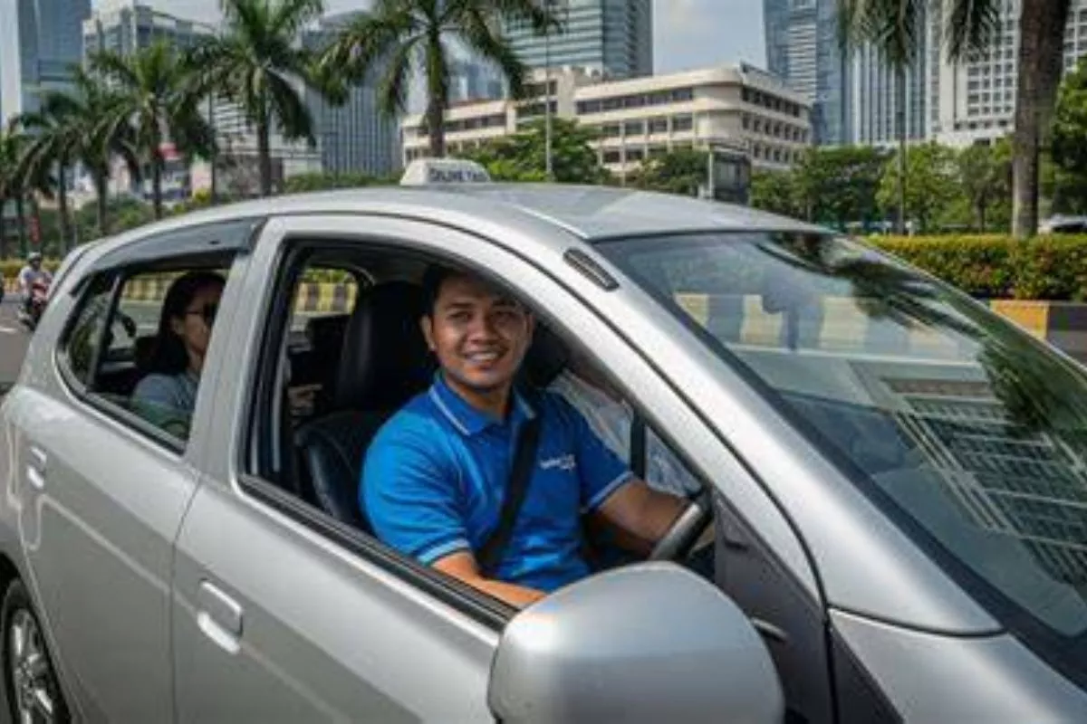 8 Panduan Membeli Mobil untuk Taksi Online, Yuk Simak