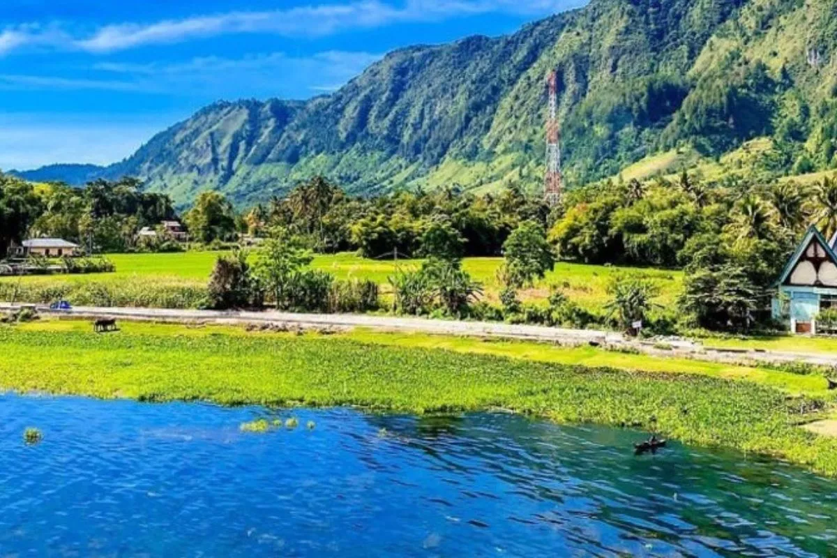 Liburan Keluarga: 10 Destinasi Alam Menawan di Sumatera Utara