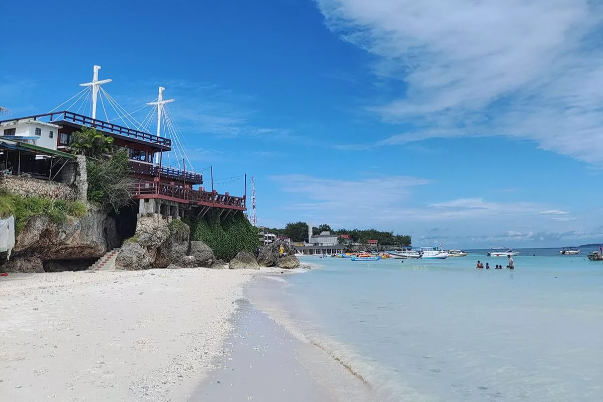 Harga Tiket Masuk Tanjung Bira Bulukumba Terbaru untuk Liburan Hemat