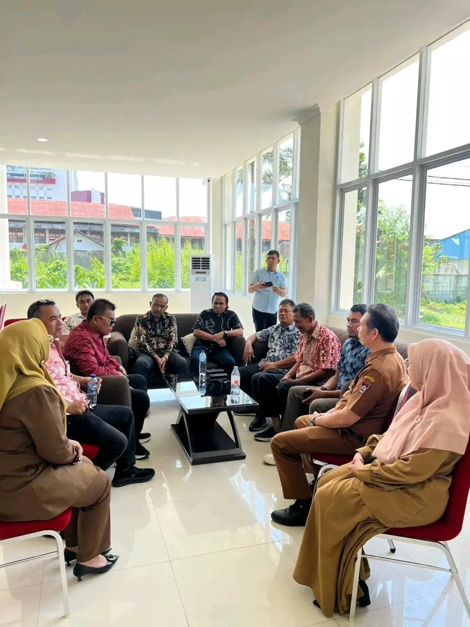 Komisi C DPRD Serdang Bedagai Studi Tiru ke Perpustakaan Kota Padang