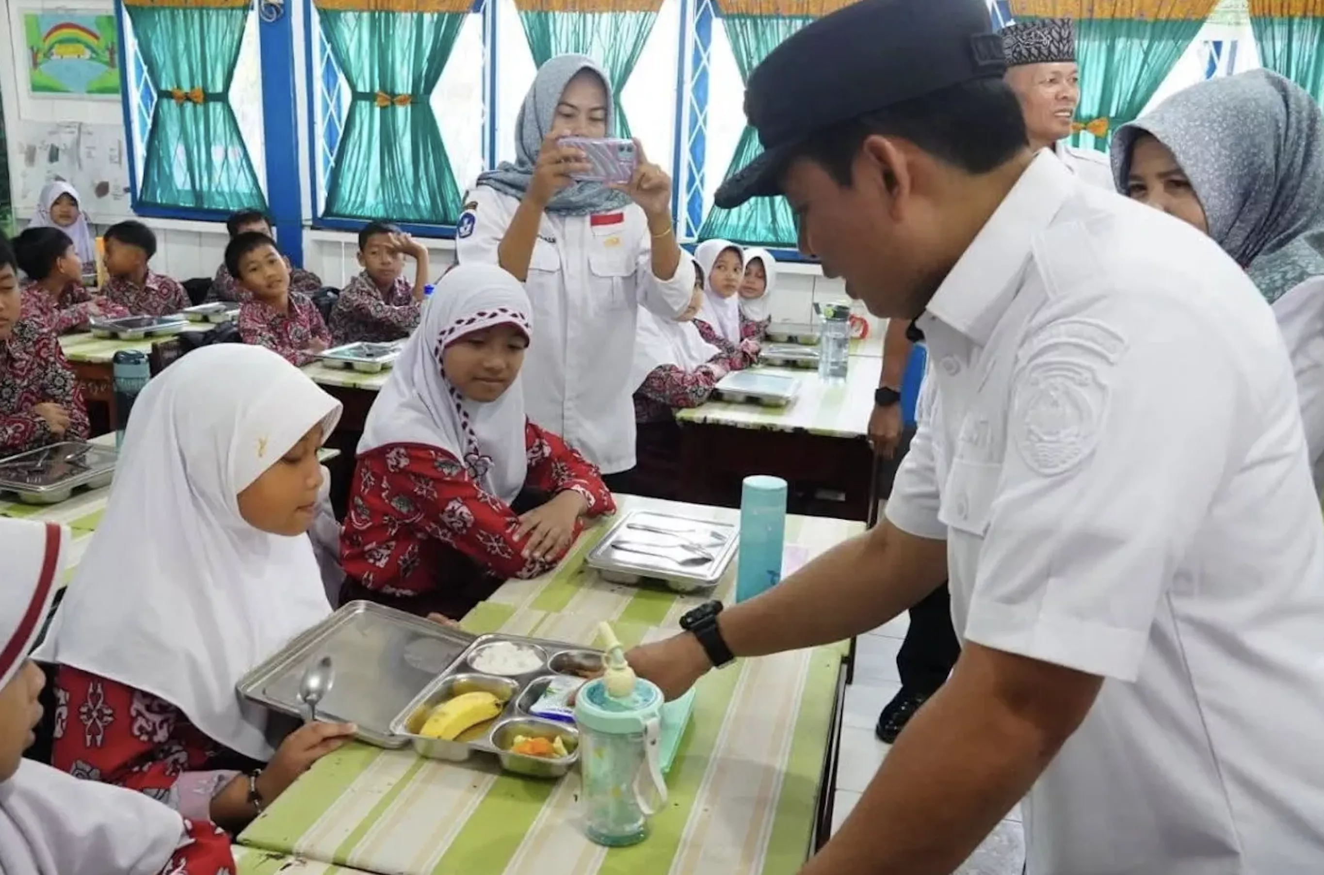 73 Ribu Pelajar di Bengkulu Nikmati Program Makan Bergizi Gratis