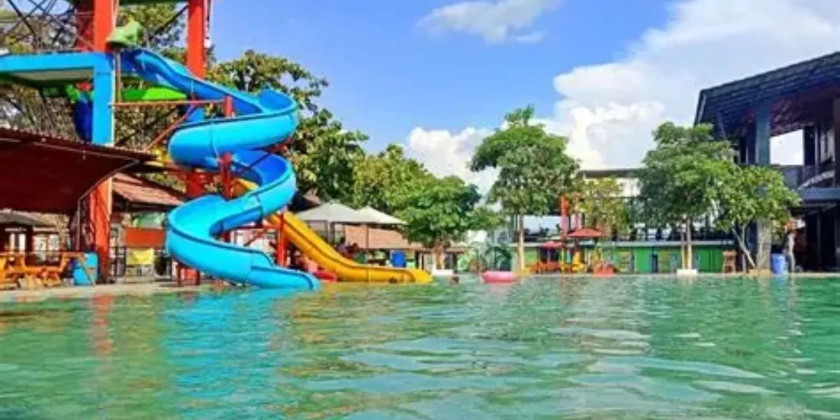 Deretan Waterpark Semarang yang Asyik untuk Liburan Bersama Keluarga
