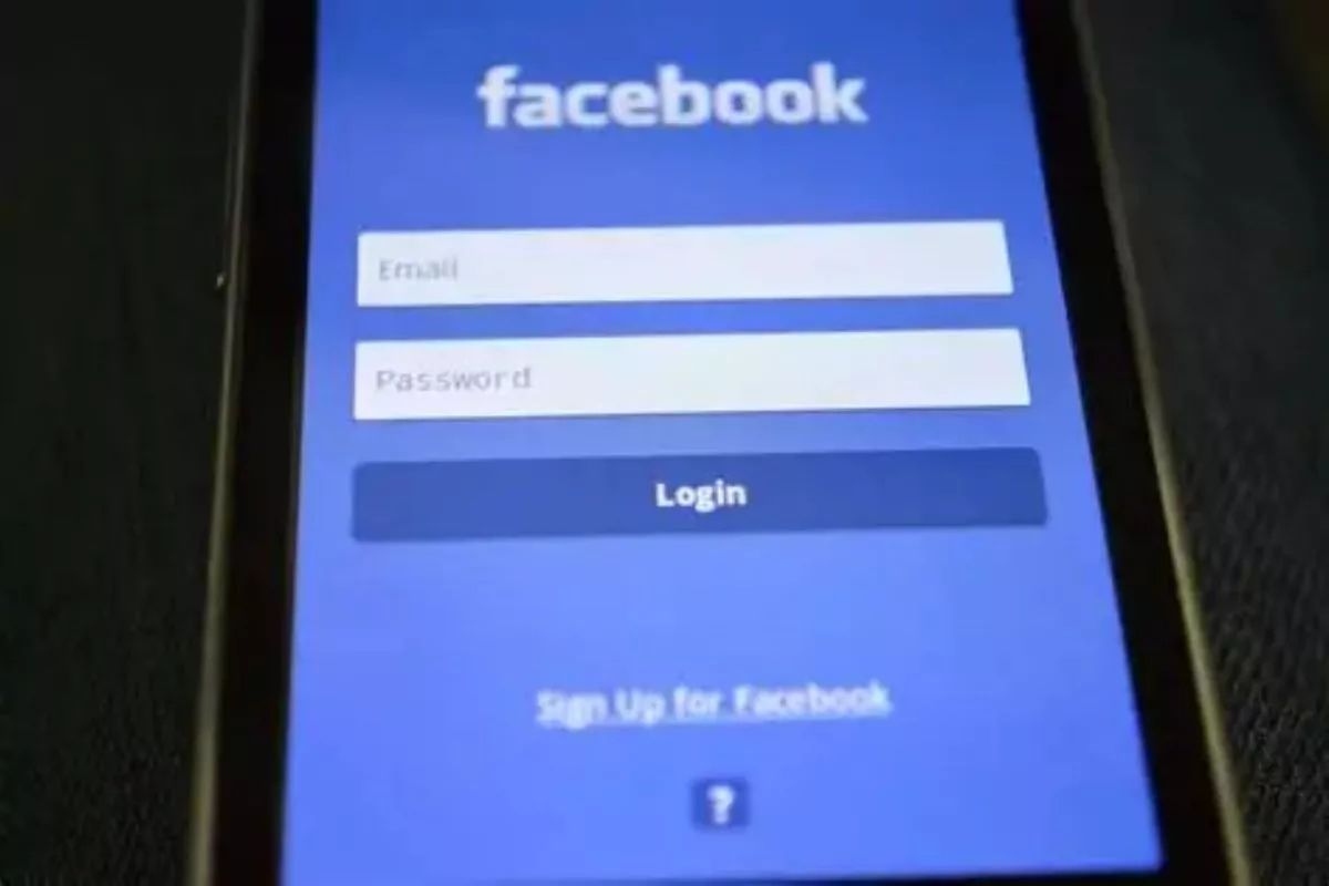 6 Langkah Mengetahui Password Facebook di HP dan Komputer