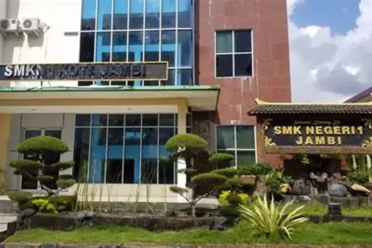 Pilih SMK Terbaik di Jambi: Jurusan, Akreditasi, dan Prospek Lulusan