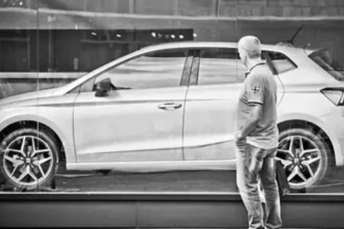 Mobil Pertama Ramah Pemula: 12 Pilihan Terbaik