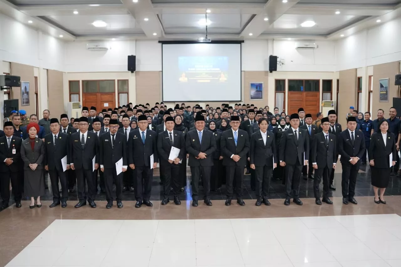 Herman Deru Lantik 154 Pejabat Pemprov Sumsel, Tekankan Kinerja Nyata dan Integritas