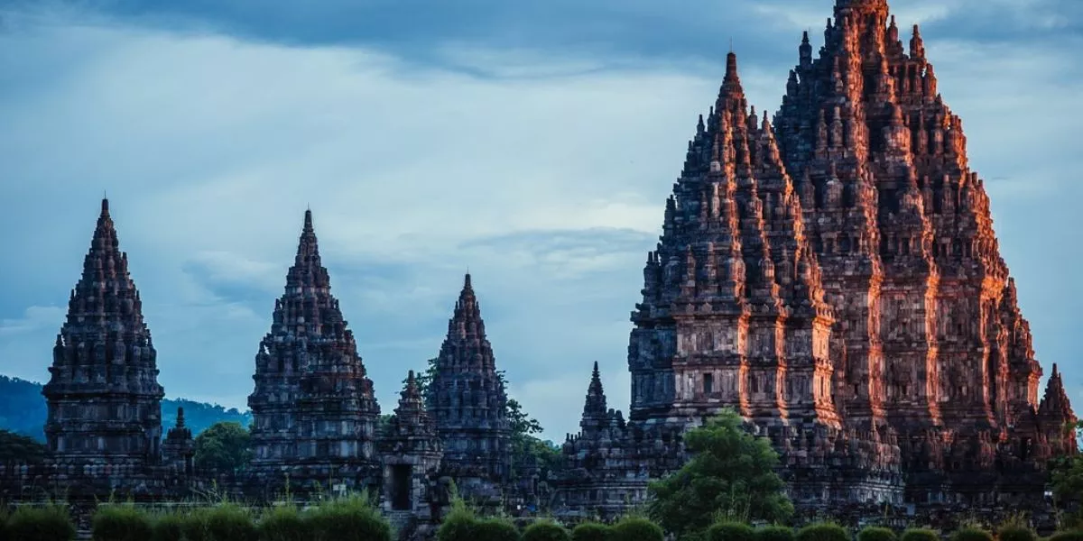 12 Destinasi Wisata Jogja Terpopuler yang Wajib Masuk Daftar Liburan