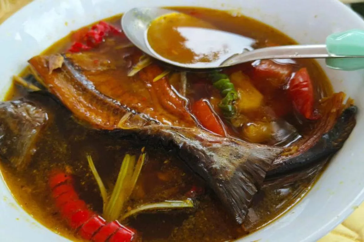 Pindang Ikan Palembang: Rekomendasi Lokasi Kuliner Legendaris