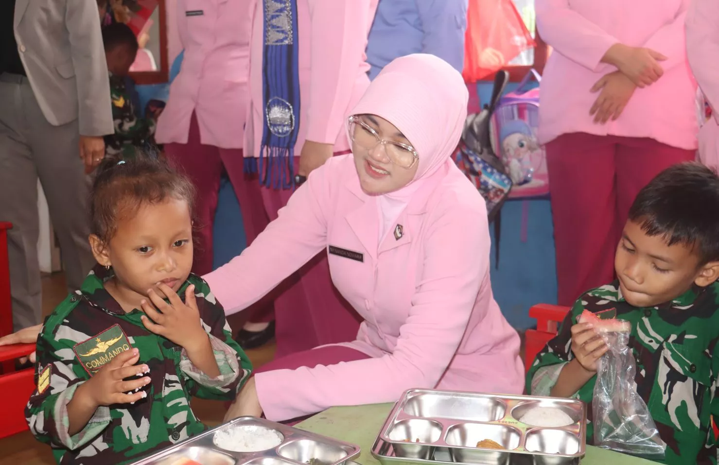 Jangkau 1.285 Siswa, Program Makan Bergizi Gratis Resmi Diluncurkan di Mandah Lampung Selatan