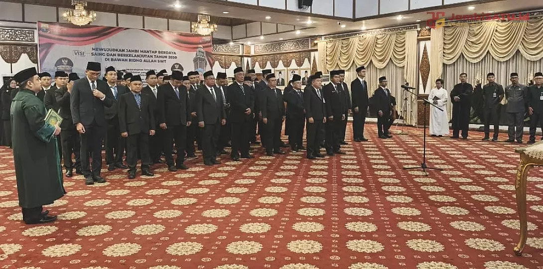 Sekda Jambi Lantik 84 Pejabat Eselon II–IV, OPD Baru Mulai Beroperasi