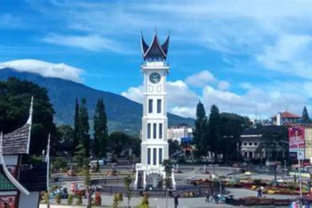 39 Tempat Wisata di Bukit Tinggi yang Hits untuk Liburan