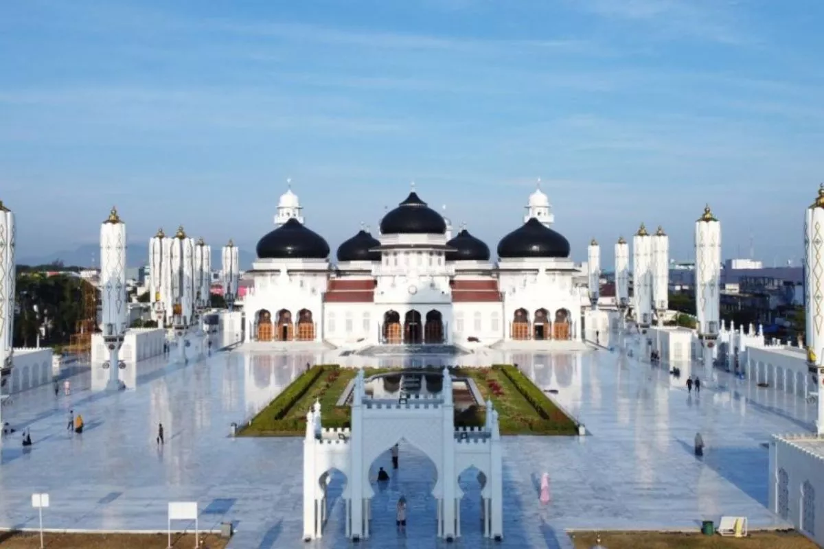 Menelusuri Jejak Peradaban: Sejarah Singkat Masjid Raya Baiturrahman