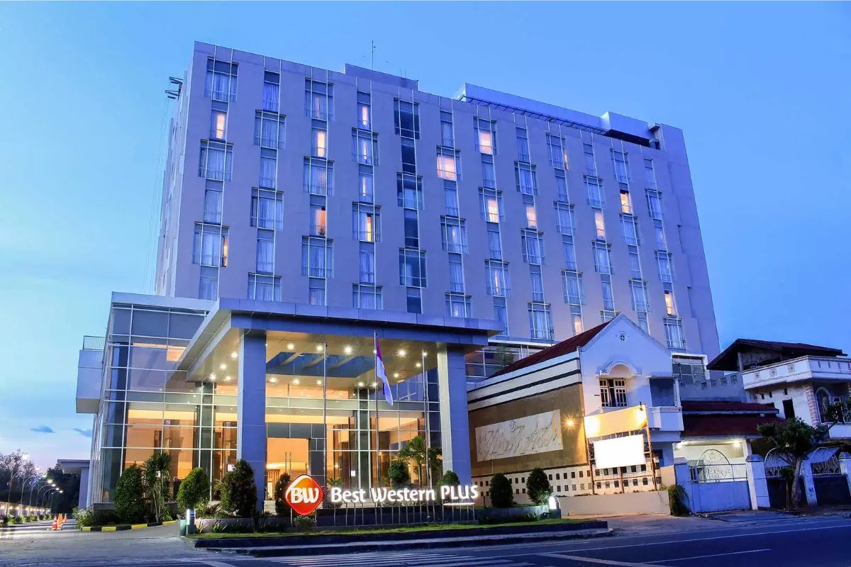 Hotel Murah Dekat Teluk Palu, Hemat untuk Liburan Pesisir