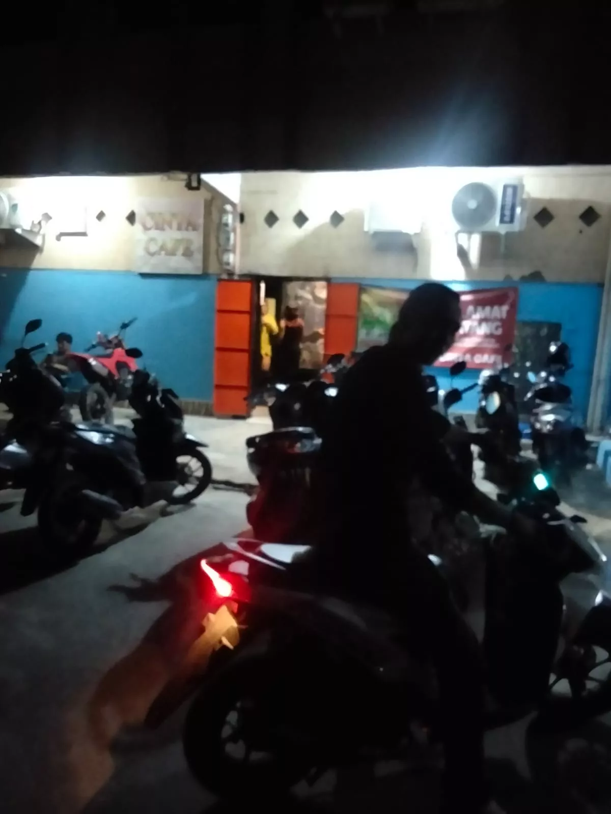 Hiburan Malam di Dumai Diduga Masih Beroperasi Lewati Jam Operasional, Satpol PP Diminta Bertindak