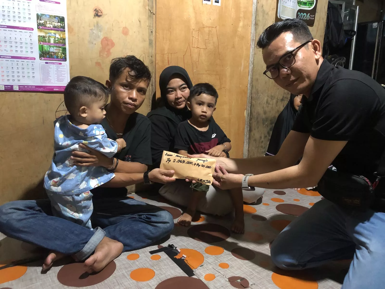 Peduli Sesama, Warga Jemaja Kumpulkan Donasi untuk Balita Sakit Tumor